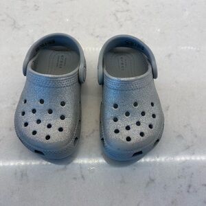 Crocs size 7